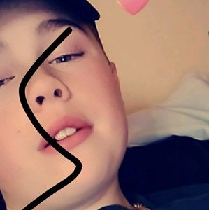 Meet your Posher, Cameron